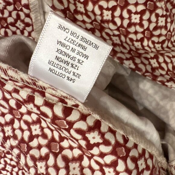 Red & White Floral Patterned High-Waisted Pants Croft & Barrow Size 8 - Picture 9 of 10